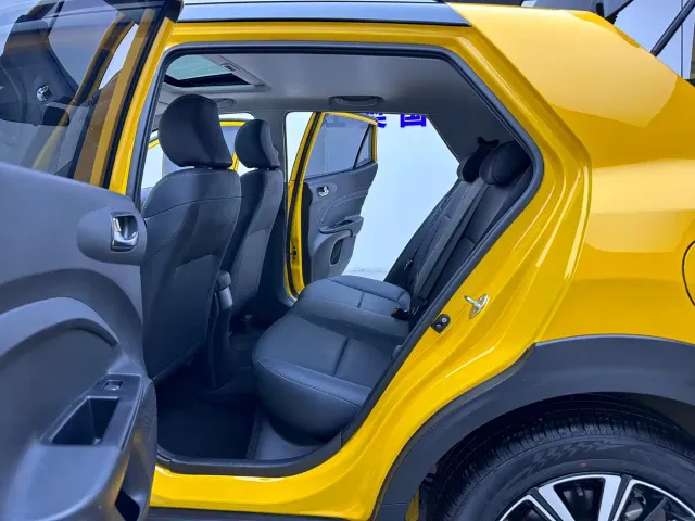 Kia KX1 — Фото автомобиля 7