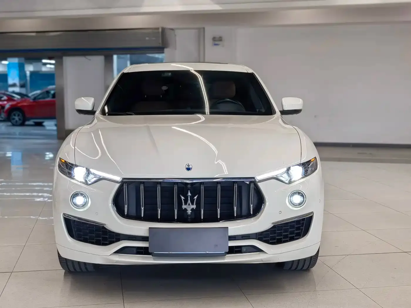 Maserati Levante 2022 2.0T GT Edge Edition — Фото автомобиля 2