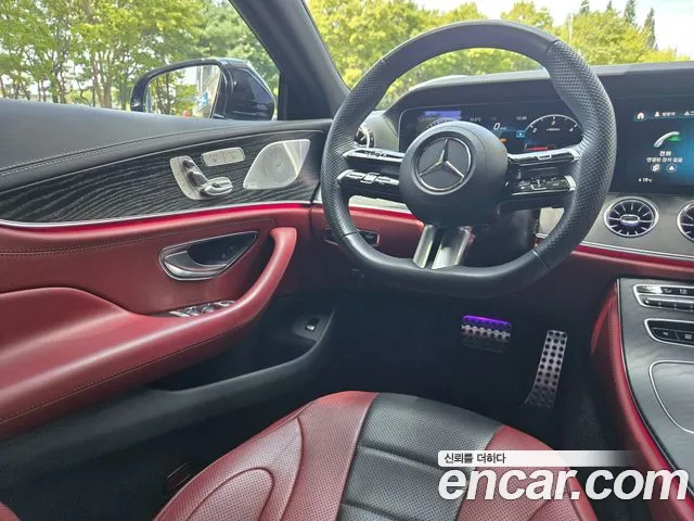 Mercedes-Benz CLS-Class — Фото автомобиля 15