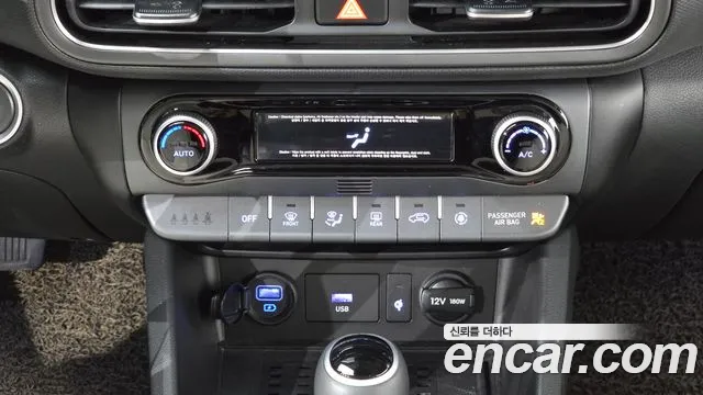 Hyundai Kona Новый Kona Бензин 1.6 турбо 2WD — Фото автомобиля 18