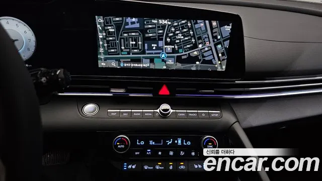 Hyundai AVANTE Новый Avante (CN7) — Фото автомобиля 13