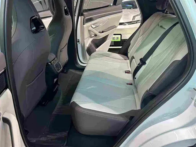 BYD Song PLUS — Фото автомобиля 17