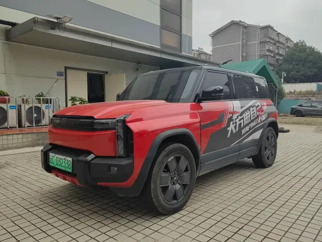 Фотография автомобиля — Chery X3 PLUS