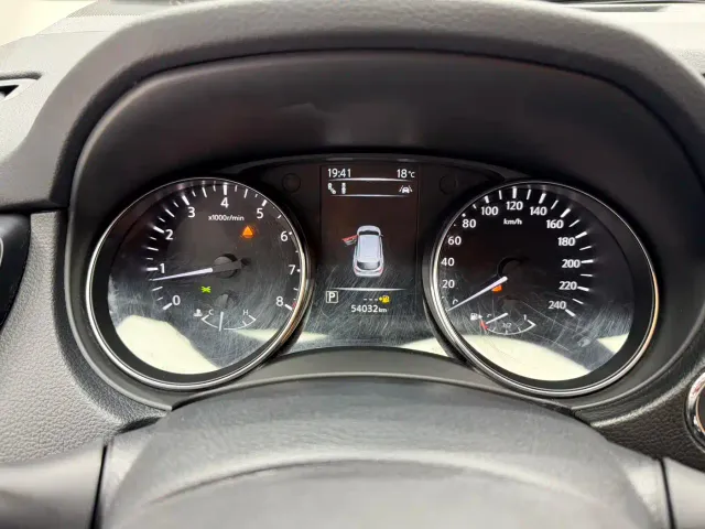 Nissan Qashqai — Фото автомобиля 10