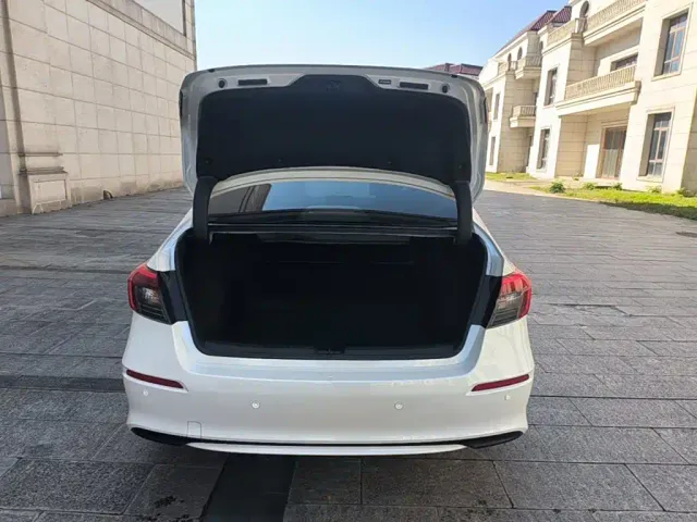 Honda Civic — Фото автомобиля 18