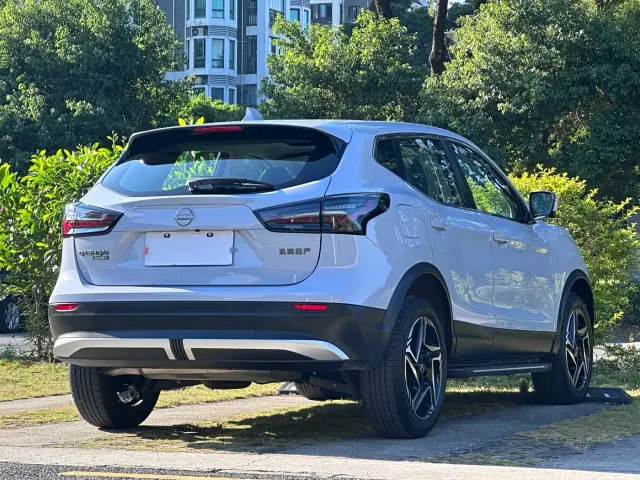Nissan Qashqai — Фото автомобиля 8