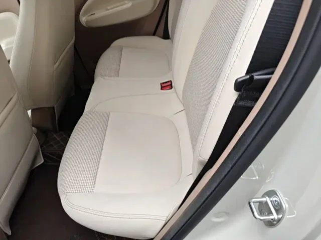Wuling Hongguang Mini EV — Фото автомобиля 16