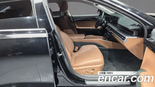 Hyundai Grandeur GN7 — Фото автомобиля 11