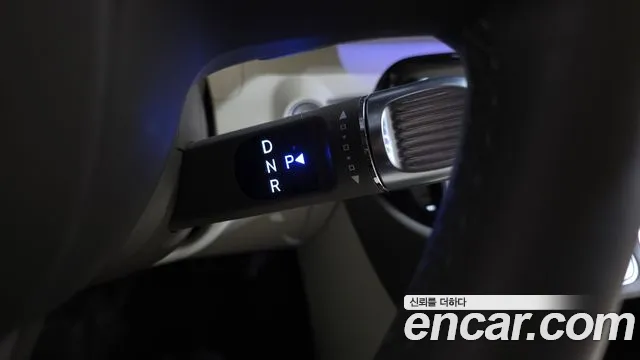 Hyundai Casper Electric — Фото автомобиля 12