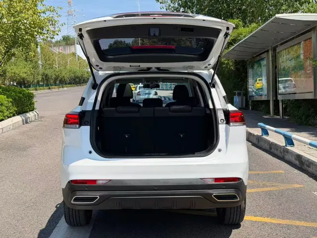 Changan X7 Plus — Фото автомобиля 25
