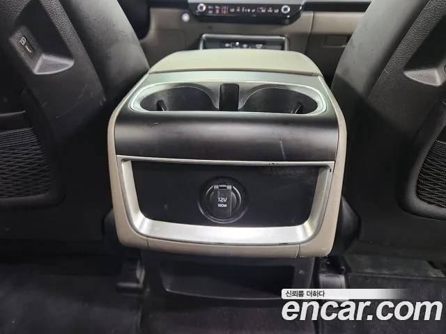 Kia Carnival Generation 4 — Фото автомобиля 15