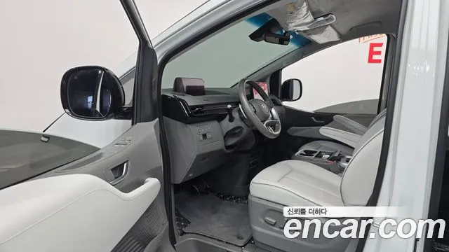 Hyundai Staria — Фото автомобиля 15