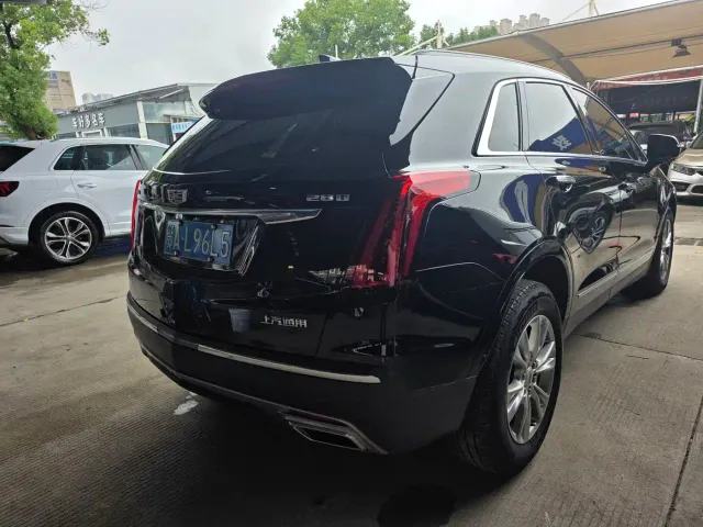 Cadillac XT5 — Фото автомобиля 17