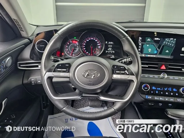 Hyundai Avante CN7 — Фото автомобиля 13
