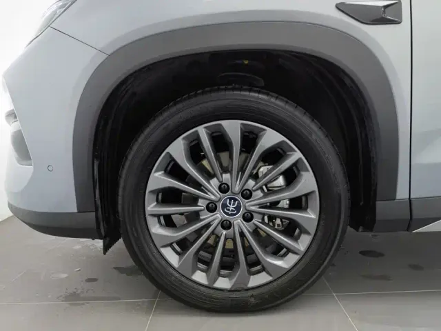 BYD Song Ultra — Фото автомобиля 17