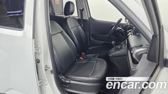Hyundai Casper — Фото автомобиля 16
