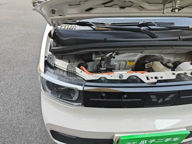 Wuling Hongguang Mini EV — Фото автомобиля 21