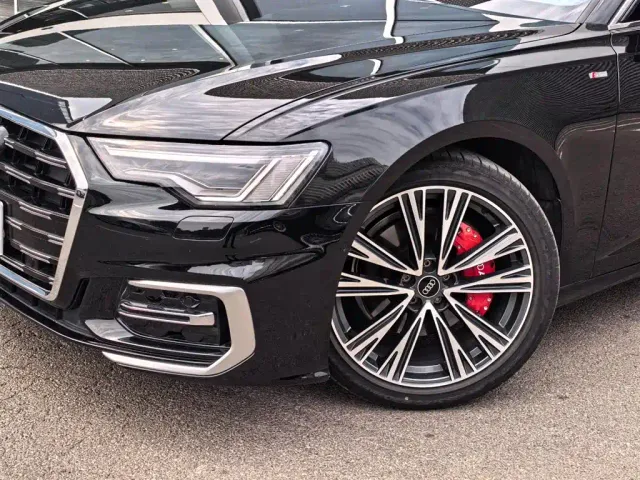 Audi A6L — Фото автомобиля 12