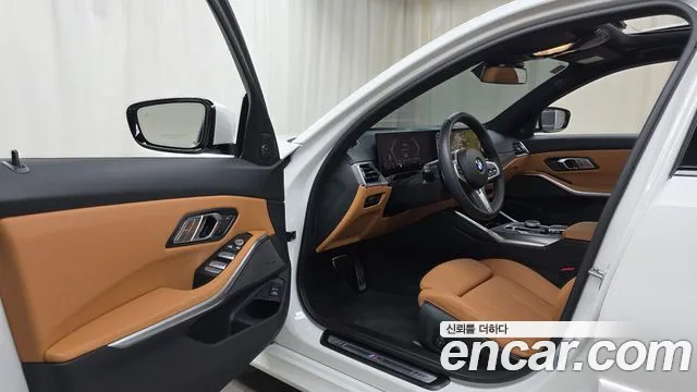BMW 3-Series 3 серия (G20) 320i M Sport — Фото автомобиля 10