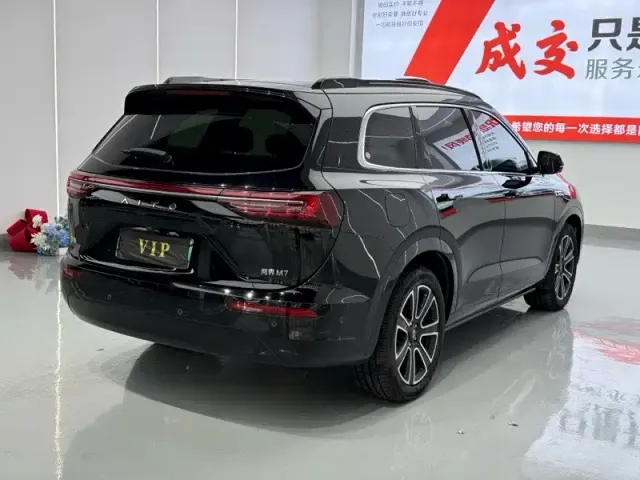 Aito M7 — Фото автомобиля 11