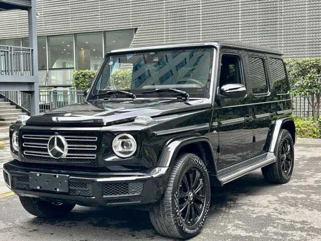 Фотография автомобиля — Mercedes-Benz G-Class