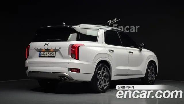 Hyundai Palisade Palisade Дизель 2.2 2WD — Фото автомобиля 2
