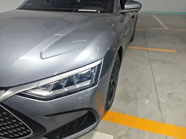BYD Han — Фото автомобиля 23