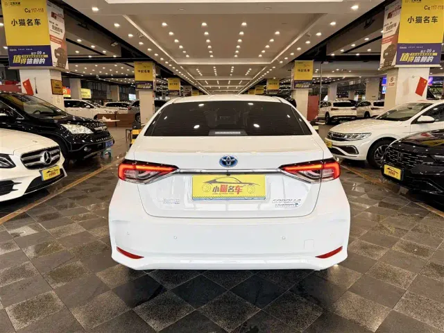 Toyota Corolla — Фото автомобиля 13