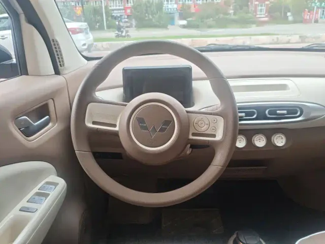 Wuling Hongguang Mini EV — Фото автомобиля 2
