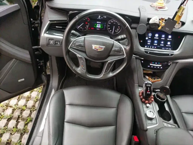 Cadillac XT5 — Фото автомобиля 2