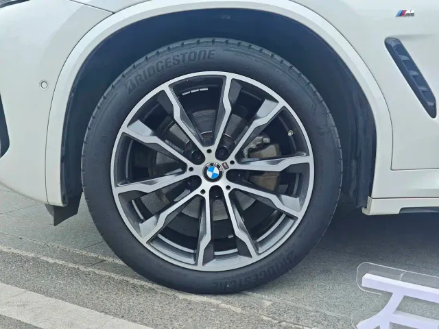 BMW X3 — Фото автомобиля 5