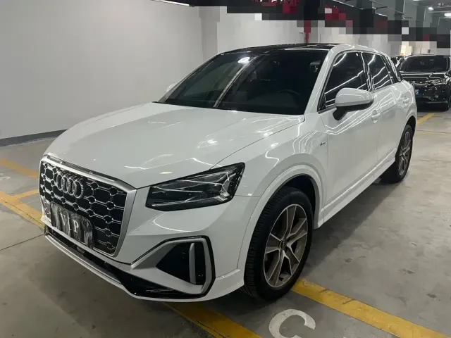 Фотография автомобиля — Audi Q2L