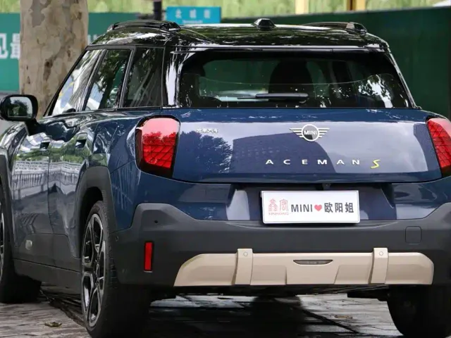 MINI Electric MINI ACEMAN — Фото автомобиля 6