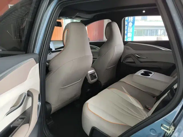 BYD Song Pro — Фото автомобиля 16
