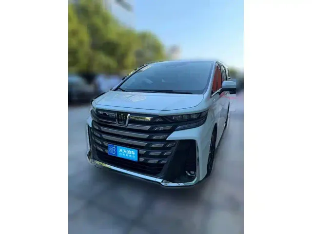 Фотография автомобиля — Toyota Vellfire