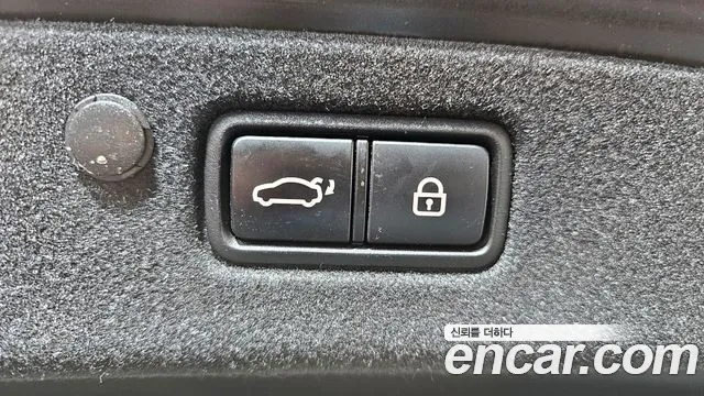 Hyundai Grandeur Новый Grandeur IG — Фото автомобиля 16