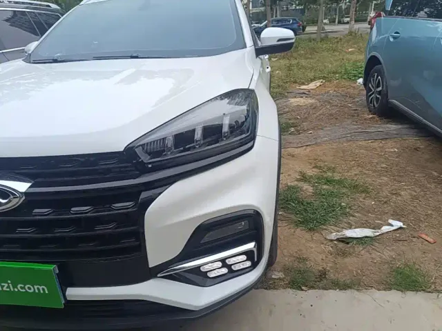 Chery Tiggo 8 — Фото автомобиля 23