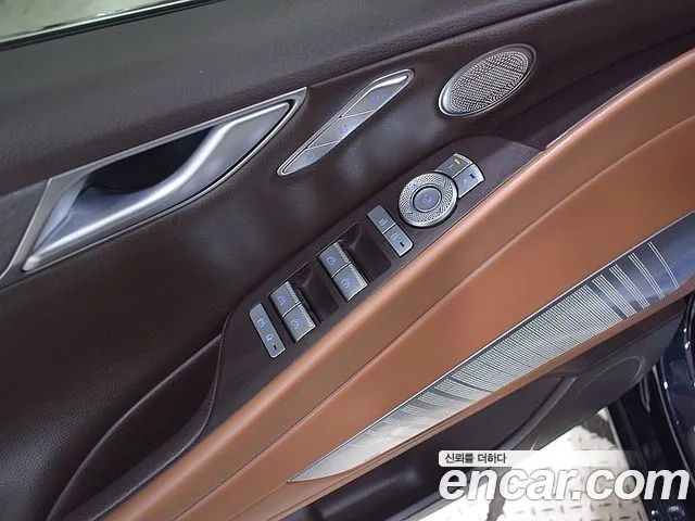 Genesis G80 Бензин 3.5 турбо AWD — Фото автомобиля 8