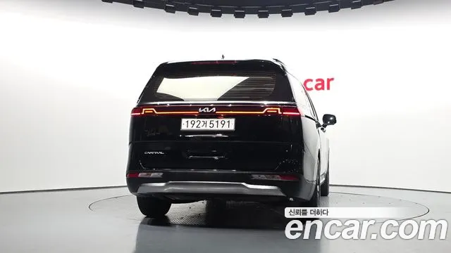 Kia Canival Carnival 4 поколение Бензин 9 мест Signature — Фото автомобиля 4