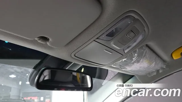 Kia Niro — Фото автомобиля 24