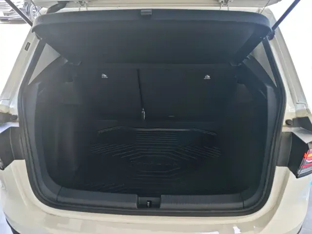 Volkswagen Tharu — Фото автомобиля 18