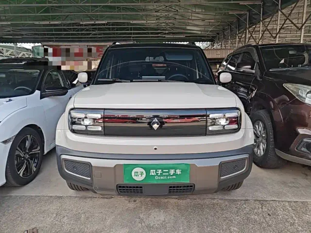 Baojun Yep Plus — Фото автомобиля 2