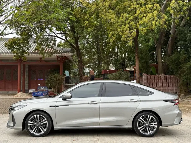 Chery Arrizo 8 — Фото автомобиля 15