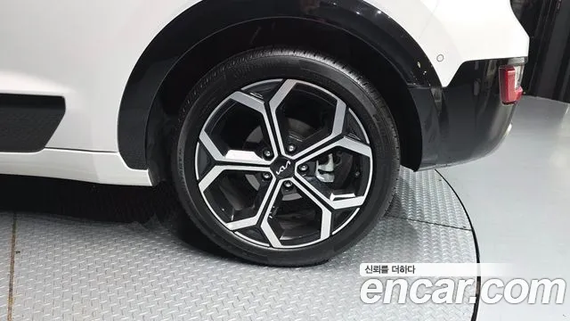 Kia Niro The All New Niro Signature — Фото автомобиля 19