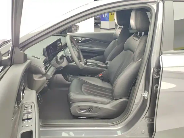 GAC Trumpchi Emkoo — Фото автомобиля 9