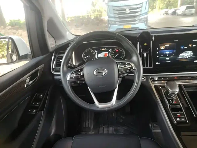 GAC Trumpchi M8 — Фото автомобиля 10