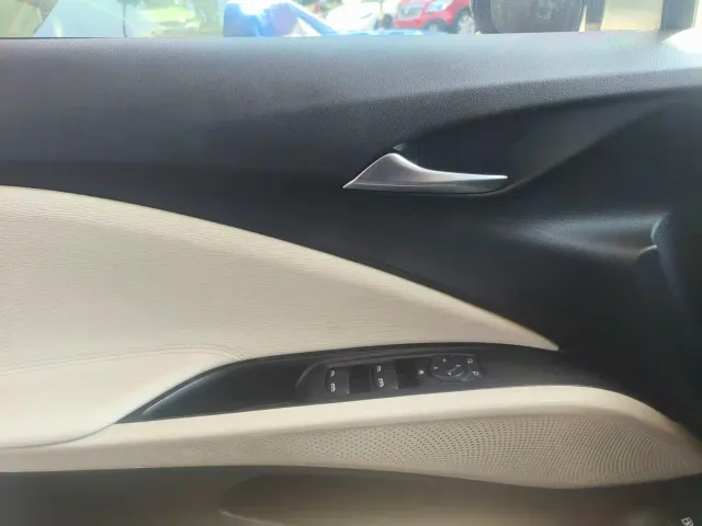 Buick Velite 6 — Фото автомобиля 7