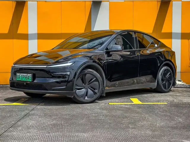 Фотография автомобиля — Tesla Model Y
