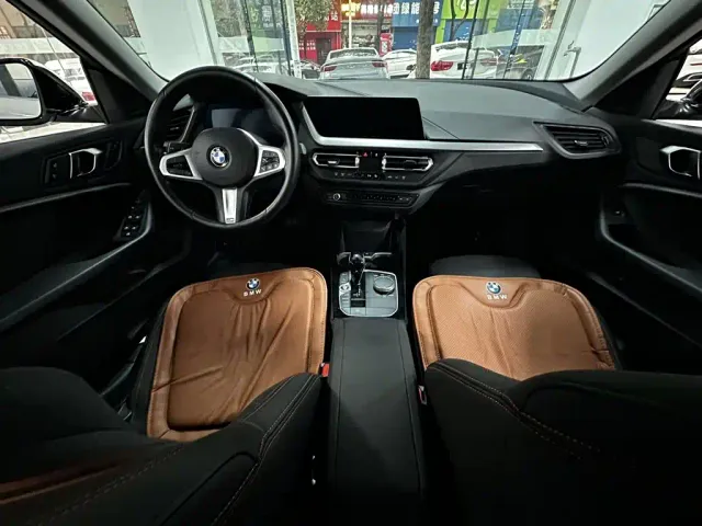 BMW 2 Series — Фото автомобиля 4