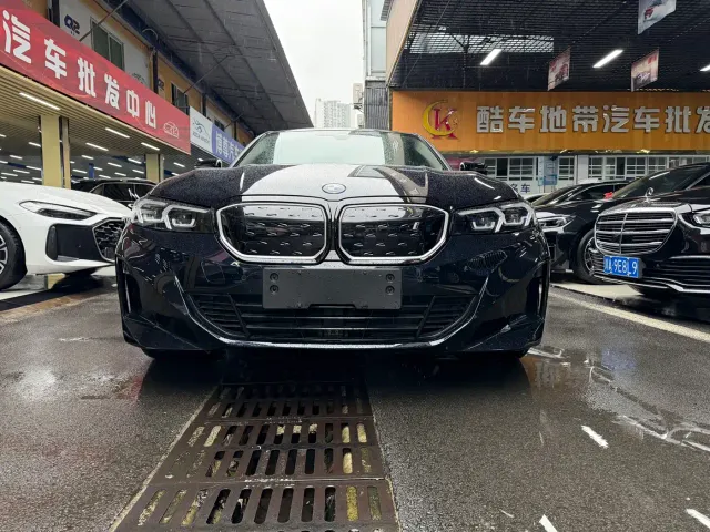 BMW i3 — Фото автомобиля 2